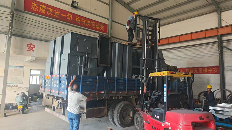 客戶定制大型斗提設備發(fā)貨