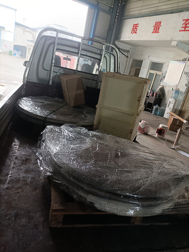 超聲波檢驗(yàn)篩、旋振篩配件發(fā)貨