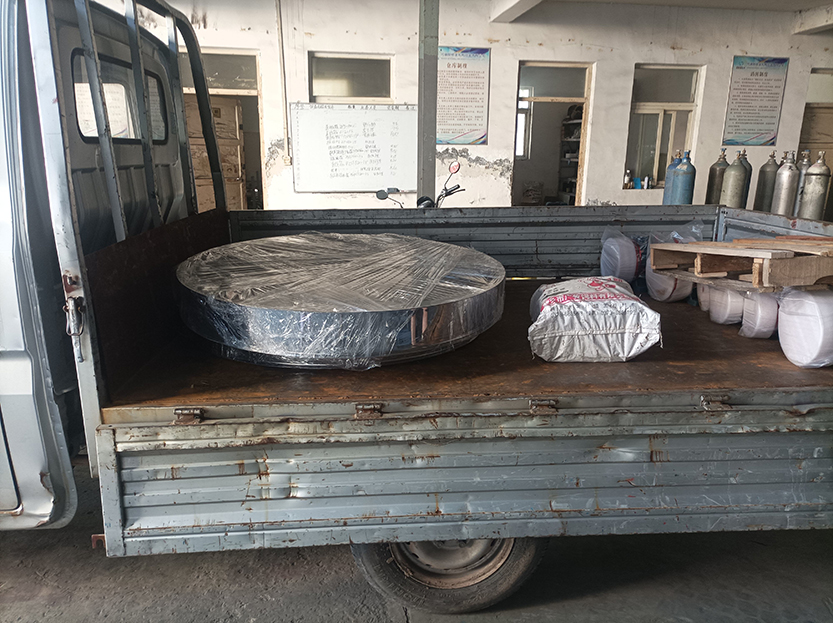 兩個底框加彈簧加密封圈發(fā)貨